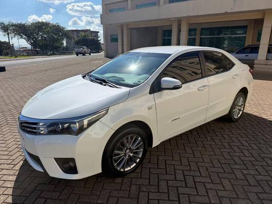 TOYOTA COROLLA 2.0 XEI 16V FLEX 4P AUTOMÁTICO